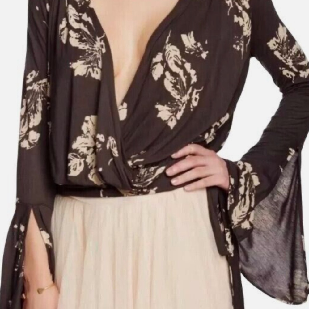 FREE PEOPLE bell sleeve tie top - Picture 3 of 12